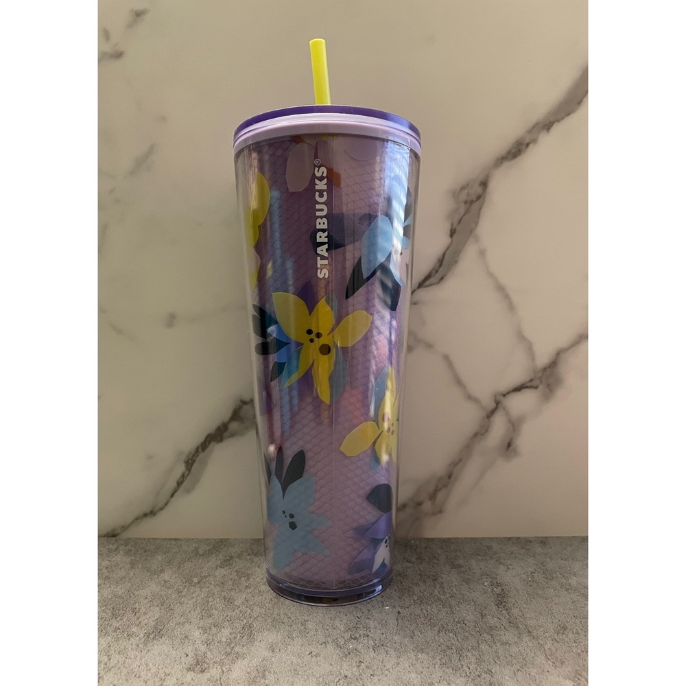 NWT Starbucks Winter 2023 Drifting Magnolias Venti Cold Cup Tumbler - Picture 5 of 10